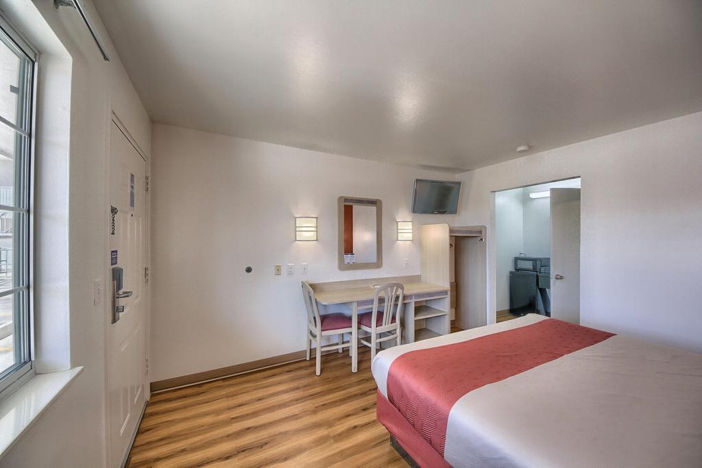 Motel 6-Kerrville, Tx Bilik gambar
