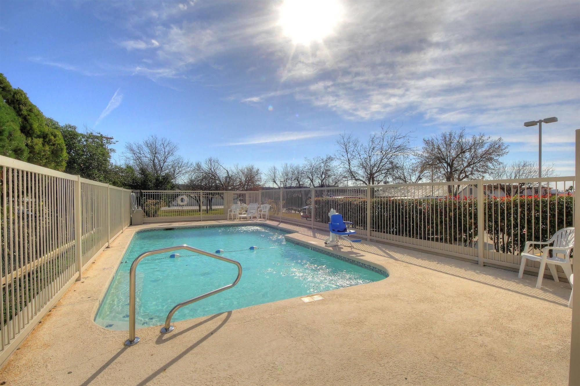 Motel 6-Kerrville, Tx Luaran gambar