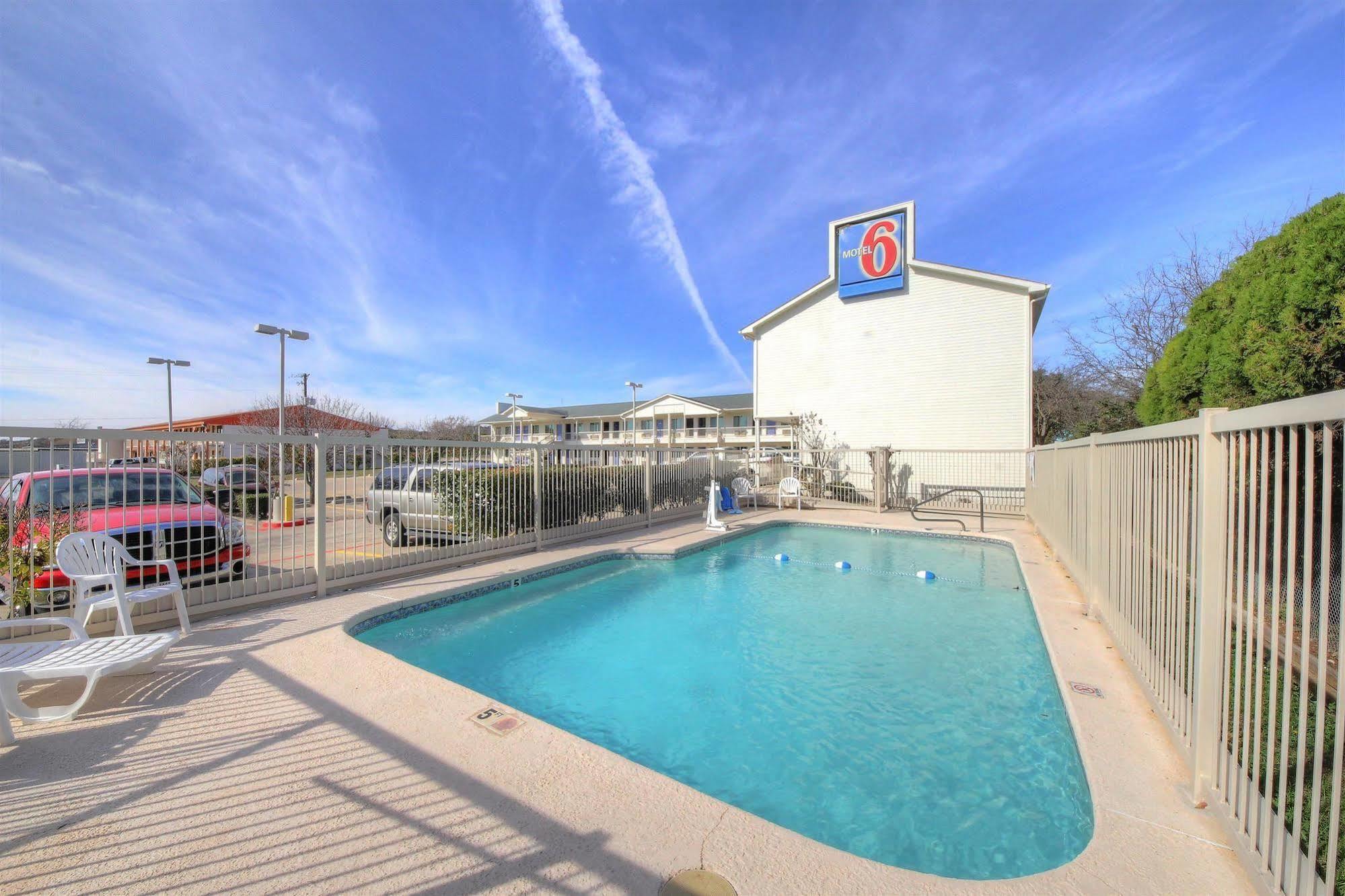 Motel 6-Kerrville, Tx Luaran gambar