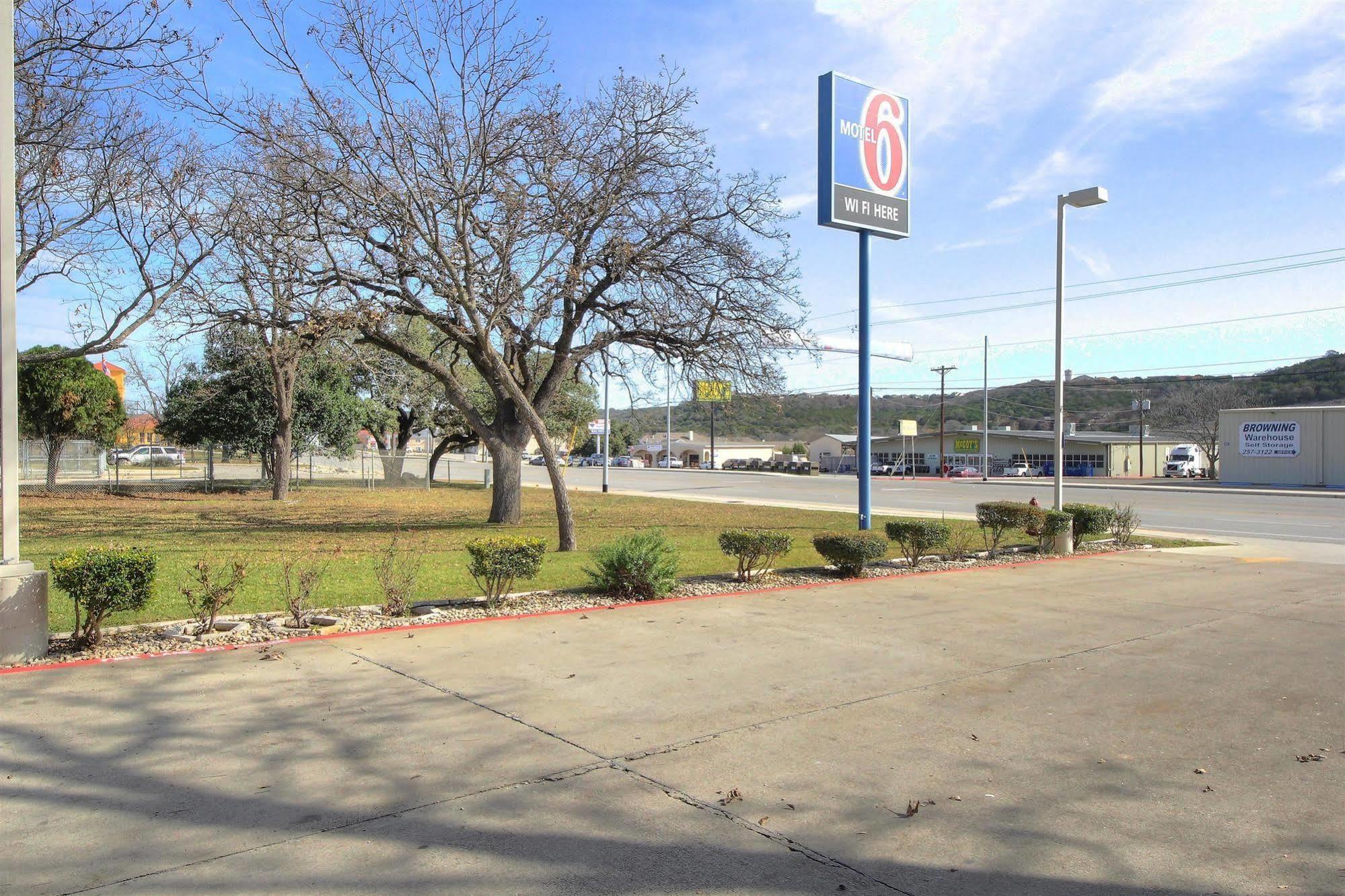 Motel 6-Kerrville, Tx Luaran gambar